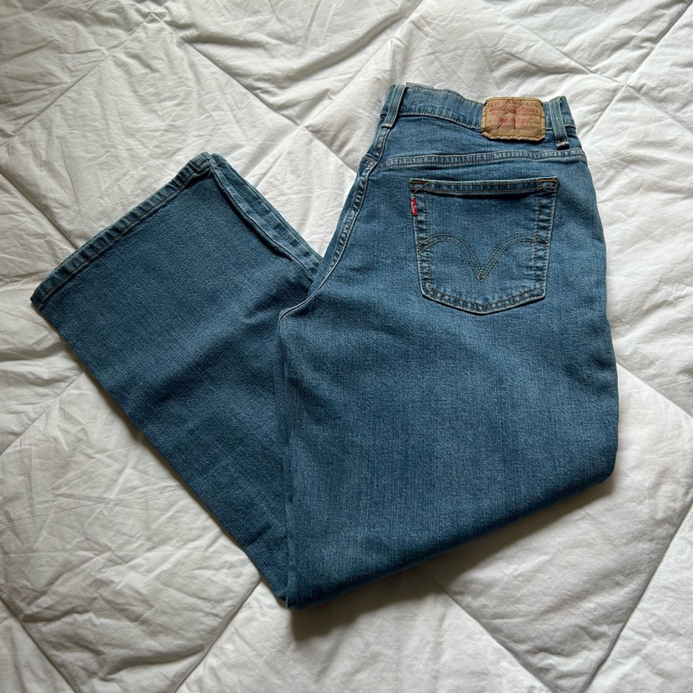 Women’s Levi’s 550 jeans